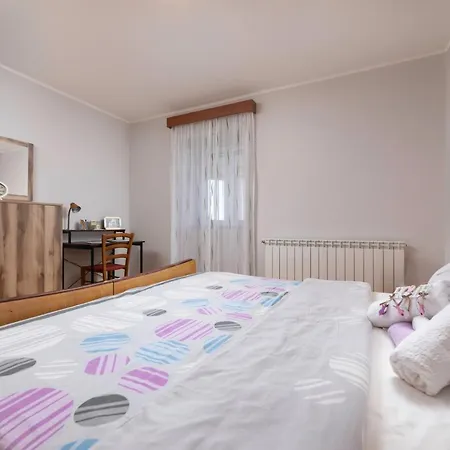 Krebelj By El-pi Tours Apartman Malinska