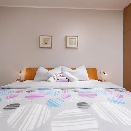 Krebelj By El-pi Tours *