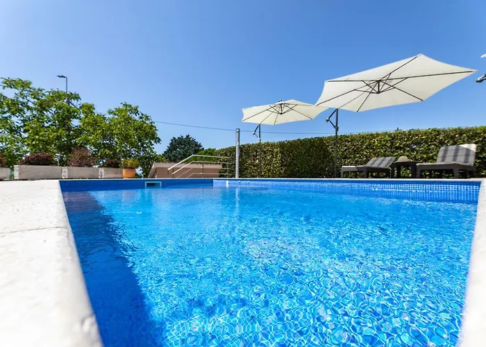 Krebelj By El-pi Tours Apartamento