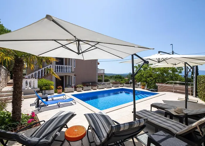 Krebelj By El-pi Tours Apartamento *