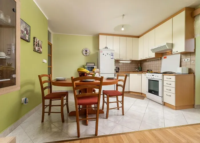Apartmán Krebelj By El-pi Tours Malinska