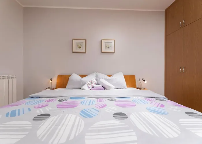 Krebelj By El-pi Tours *